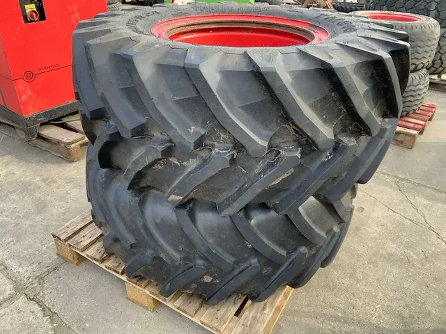 Trelleborg tm800 band met velg (2x) - afbeelding 2 van  8