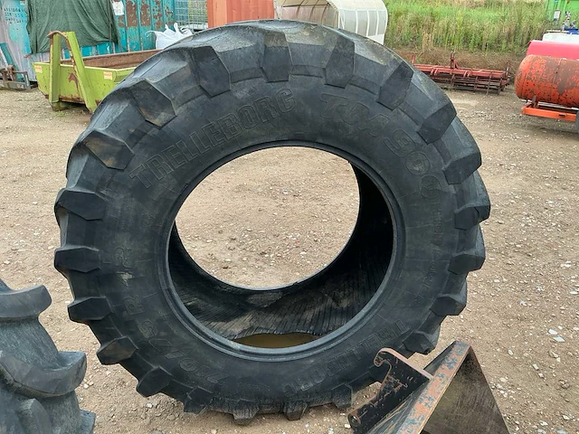 Trelleborg tm900 710/75r42 - afbeelding 3 van  7