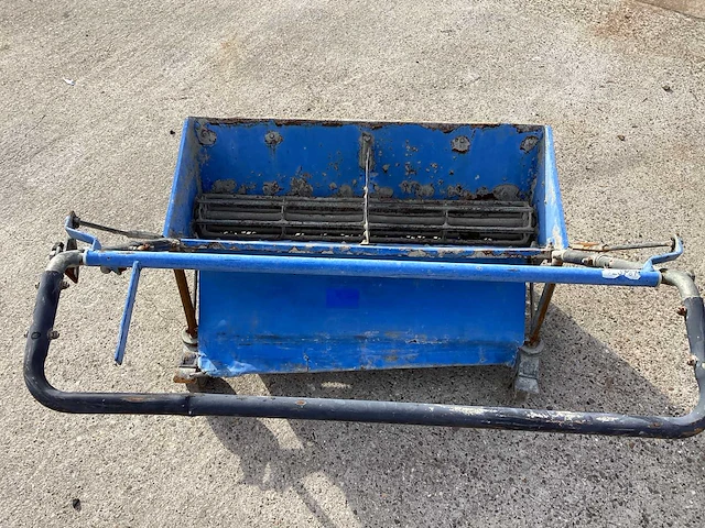 Tremix tr 850 cement strooier - afbeelding 3 van  4