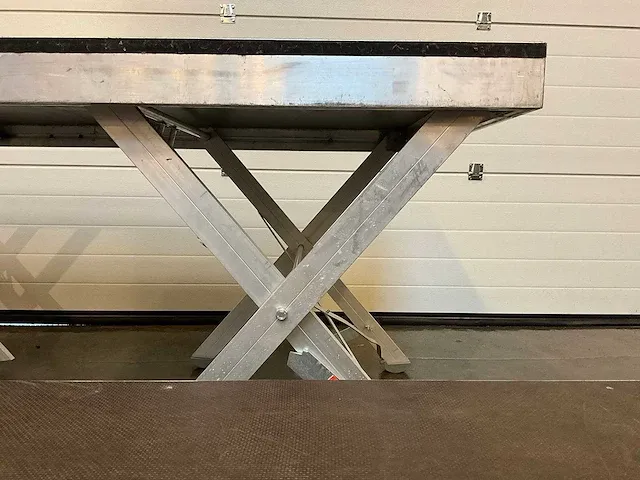Trenomat - podiumdeel met schaarpoten (200x100 cm) (2x) - afbeelding 5 van  7