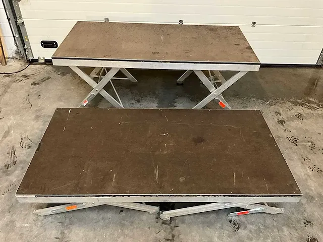 Trenomat - podiumdeel met schaarpoten (200x100 cm) (2x) - afbeelding 7 van  7