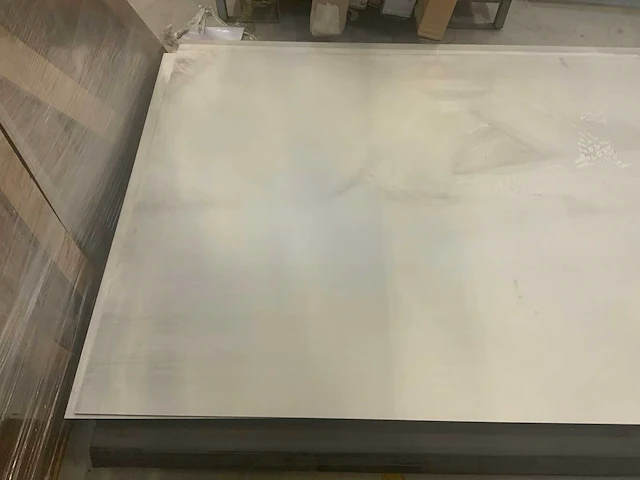 Trespa plaat 285x125cm (7x) - afbeelding 3 van  4