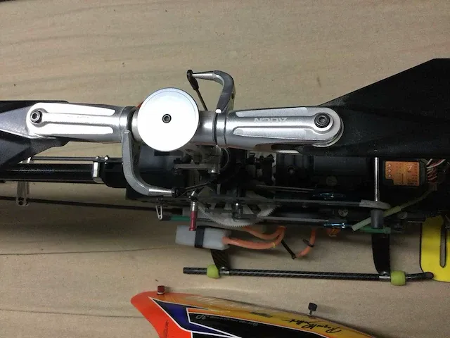 Trex 700 nitro pro - afbeelding 11 van  19