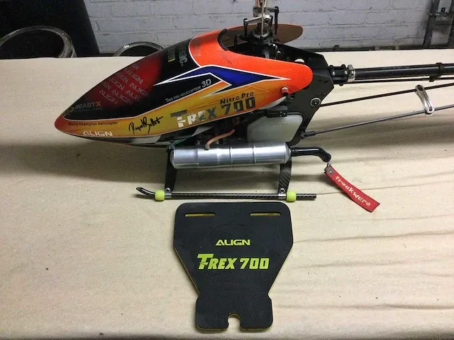 Trex 700 nitro pro - afbeelding 3 van  19