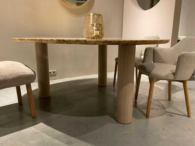 Triangle eetkamertafel - afbeelding 2 van  12