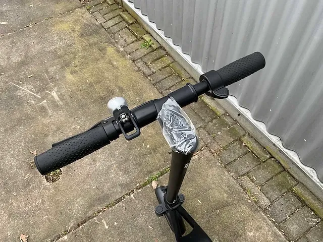Trident e10 pro suburb leisure elektrische step - afbeelding 11 van  11
