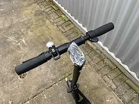 Trident e10 pro suburb leisure elektrische step - afbeelding 11 van  11
