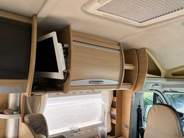 Trigano granduca 225p 2009 camper, jb-498-z - afbeelding 22 van  59