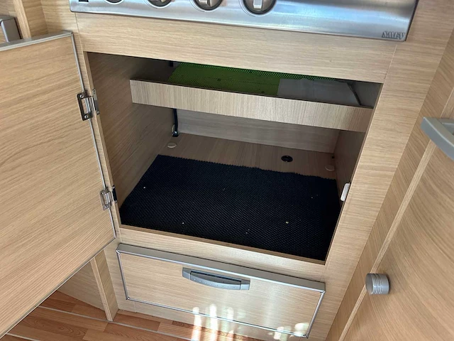 Trigano granduca 225p 2009 camper, jb-498-z - afbeelding 36 van  59