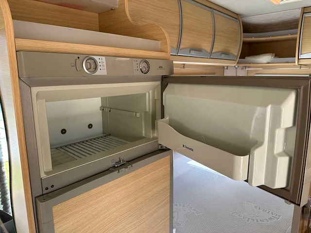 Trigano granduca 225p 2009 camper, jb-498-z - afbeelding 38 van  59