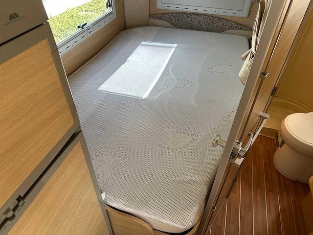 Trigano granduca 225p 2009 camper, jb-498-z - afbeelding 39 van  59