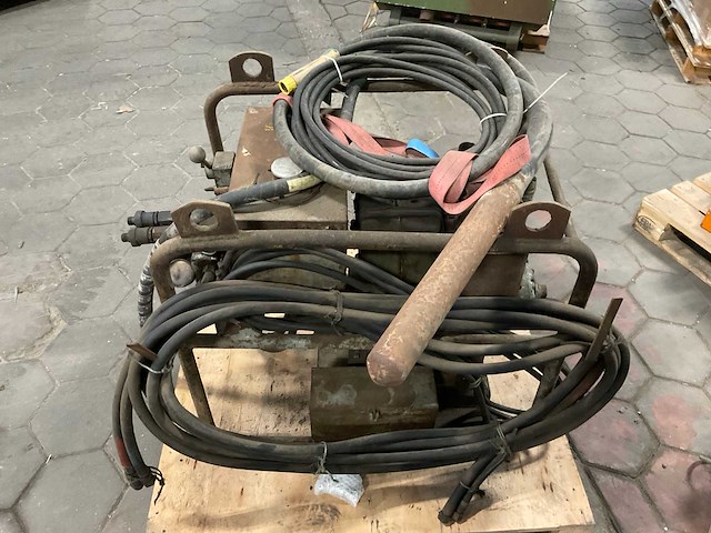 Trilnaald - afbeelding 4 van  9