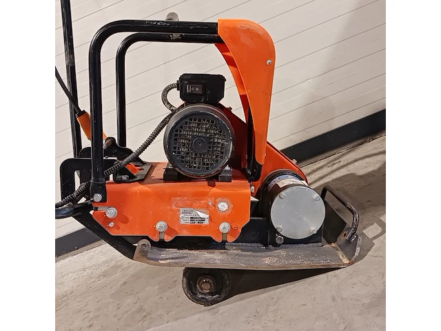 Trilplaat - 14kn - 230v euro shatal, pc1443e, bouwjaar 2018 - afbeelding 7 van  14