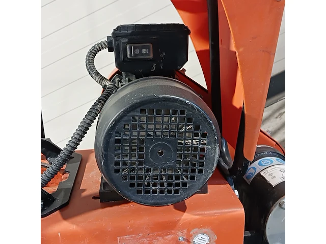 Trilplaat - 14kn - 230v euro shatal, pc1443e, bouwjaar 2018 - afbeelding 8 van  14