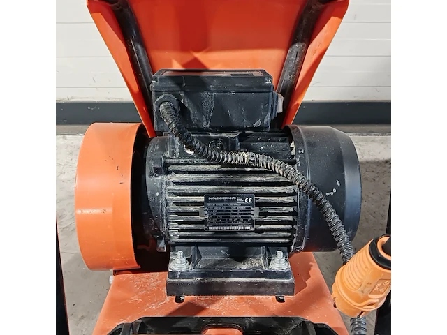 Trilplaat - 14kn - 230v euro shatal, pc1443e, bouwjaar 2018 - afbeelding 13 van  14