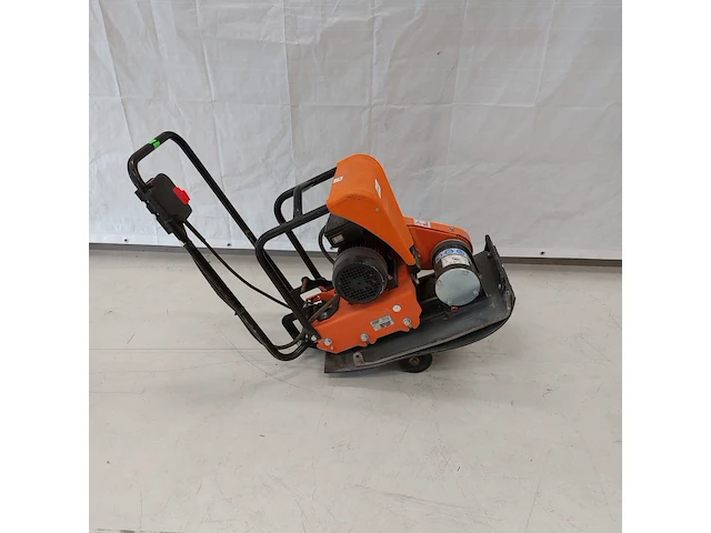 Trilplaat - 14kn - 230v euro shatal, pc1443e, bouwjaar 2019 - afbeelding 4 van  10