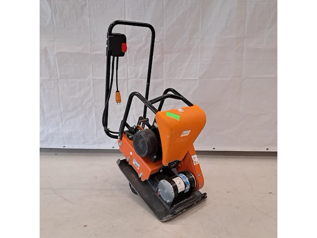 Trilplaat - 14kn - 230v euro shatal, pc1443e, bouwjaar 2019 - afbeelding 1 van  6