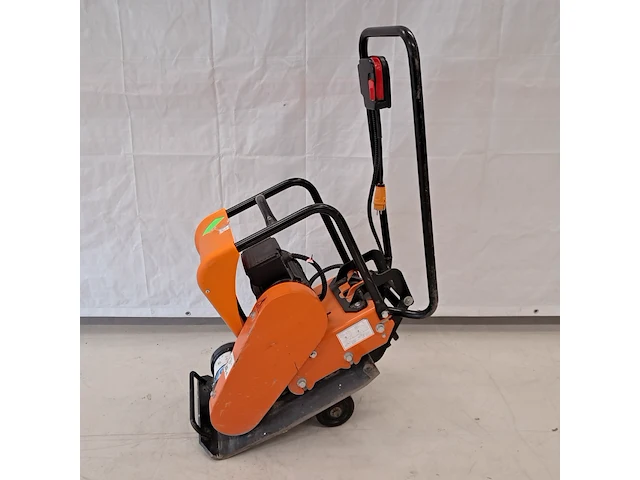 Trilplaat - 14kn - 230v euro shatal, pc1443e, bouwjaar 2019 - afbeelding 3 van  6
