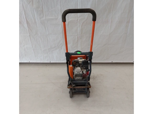 Trilplaat - 16kn - benzine altrad belle, pcx 12/36, bouwjaar 2011 - afbeelding 3 van  10