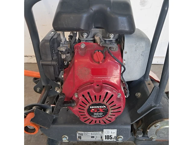 Trilplaat 11kn benzine, altrad belle, pclx 320, 2015 - afbeelding 10 van  10