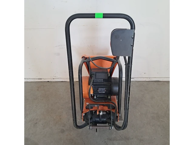 Trilplaat 14kn 230v, euro shatal, pc1443e, 2015 - afbeelding 9 van  12