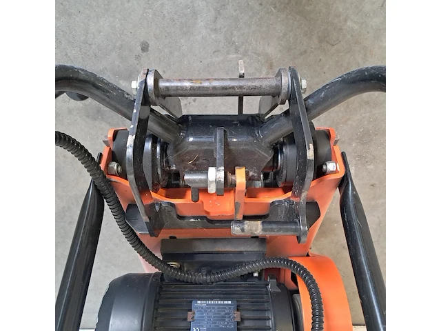 Trilplaat 14kn 230v, euro shatal, pc1443e, 2015 - afbeelding 11 van  12