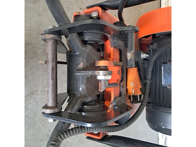 Trilplaat 14kn 230v, euro shatal, pc1443e, 2015 - afbeelding 11 van  12