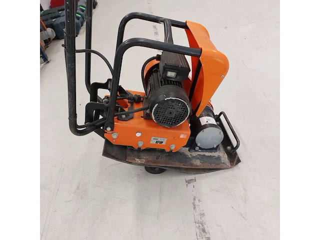 Trilplaat 14kn 230v euro shatal, pc1443e, bouwjaar 2015 - afbeelding 7 van  10