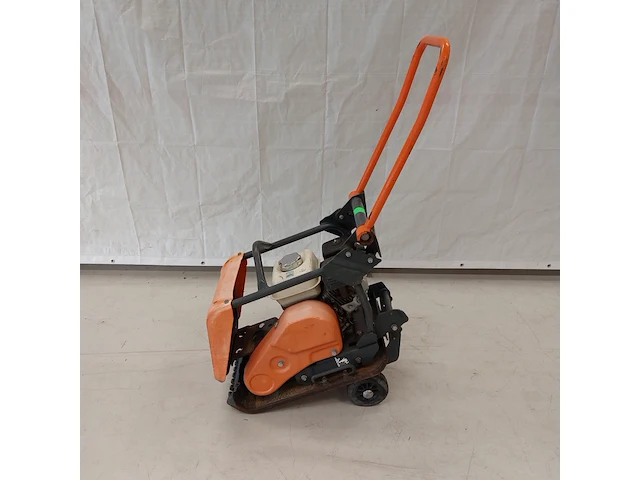 Trilplaat 16kn benzine altrad belle, pcx 12/36, bouwjaar 2015 - afbeelding 1 van  10