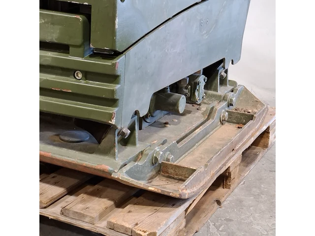 Trilplaat, ammann, avh100-20, 2003 - afbeelding 10 van  15