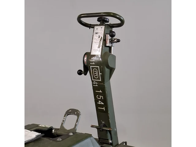 Trilplaat, ammann, avh100-20, 2003 - afbeelding 14 van  17