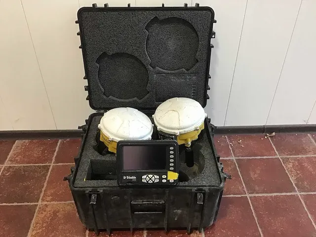 Trimble gcs900 machine control set - afbeelding 1 van  10