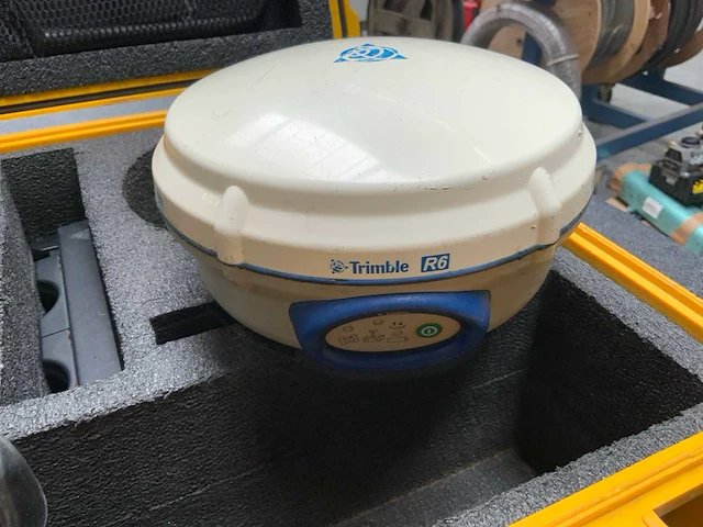 Trimble r6 gnss set - afbeelding 5 van  6