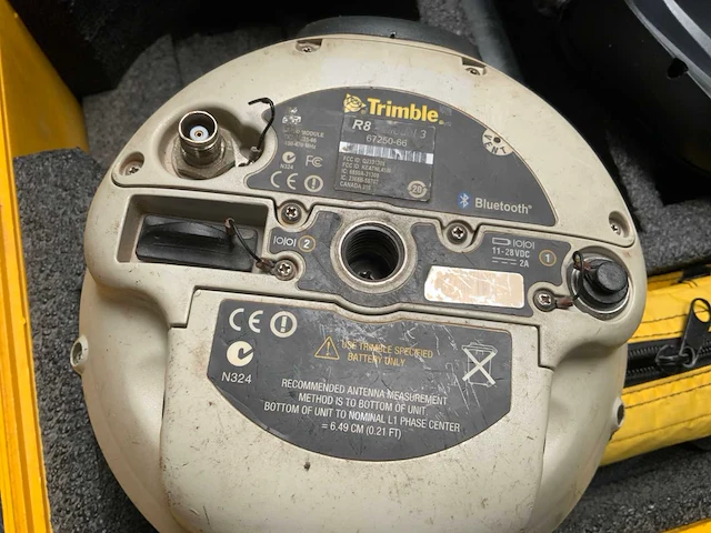 Trimble r8 gnss set - afbeelding 6 van  6