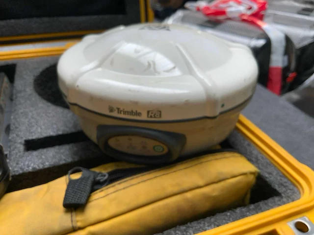Trimble r8 gnss set - afbeelding 5 van  6
