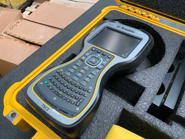 Trimble r8 gnss set - afbeelding 3 van  6