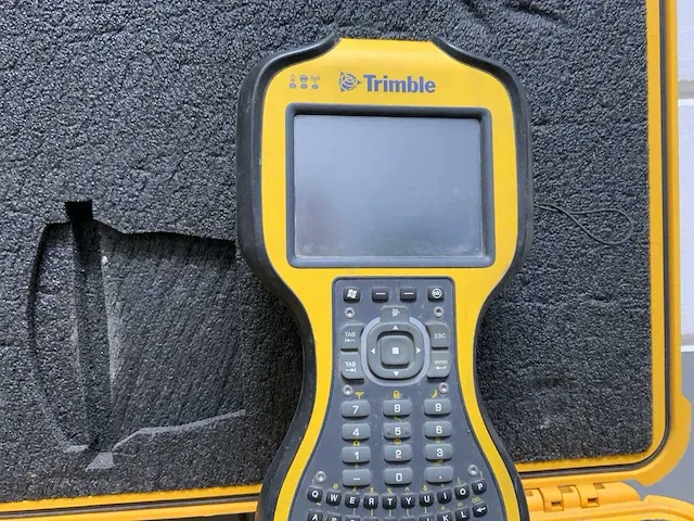 Trimble sps985/tsc3 gps roverset/inmeet set - afbeelding 7 van  10