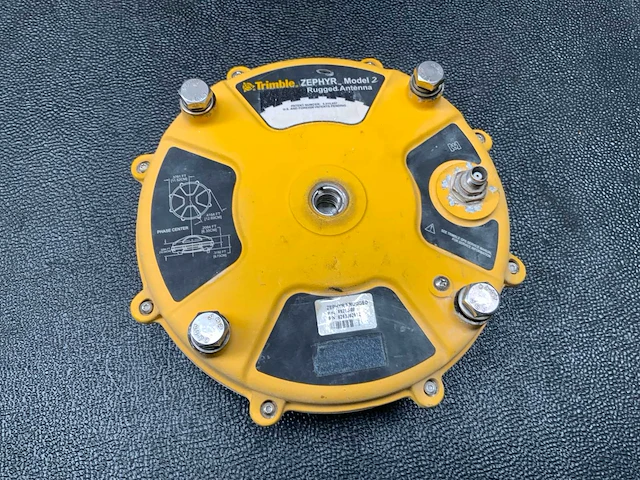 Trimble zephyr model 2 rugged antenna (9x) - afbeelding 1 van  4