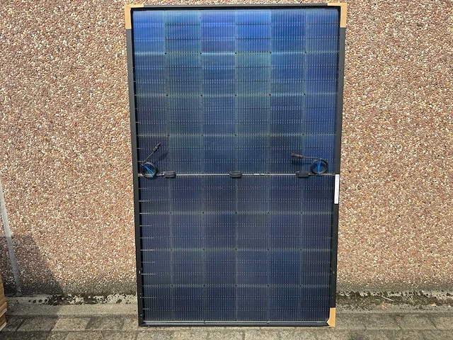 Trina - set van 20 zonnepanelen (445 wp) met goodwe gw8k et plus 8kw hybride omvormer - afbeelding 4 van  12