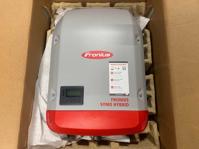 Trina - set van 8 zonnepanelen (440 wp) met 3.0k hybride omvormer (3-fase) en 8,6 kwh batterij - afbeelding 9 van  17