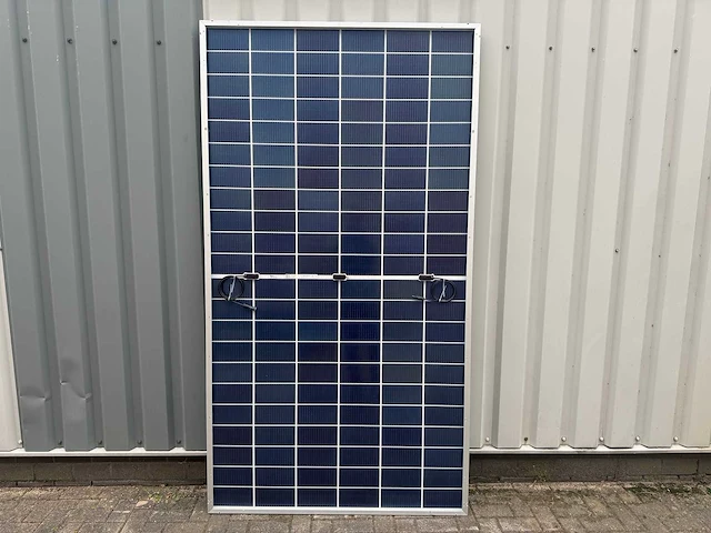 Trina solar - set van 60 zonnepanelen 690 wp met 2x sungrow 20.0k omvormer - afbeelding 4 van  11