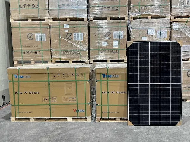 Trina solar - set van 72 black (405 wp) zonnepanelen - afbeelding 1 van  4