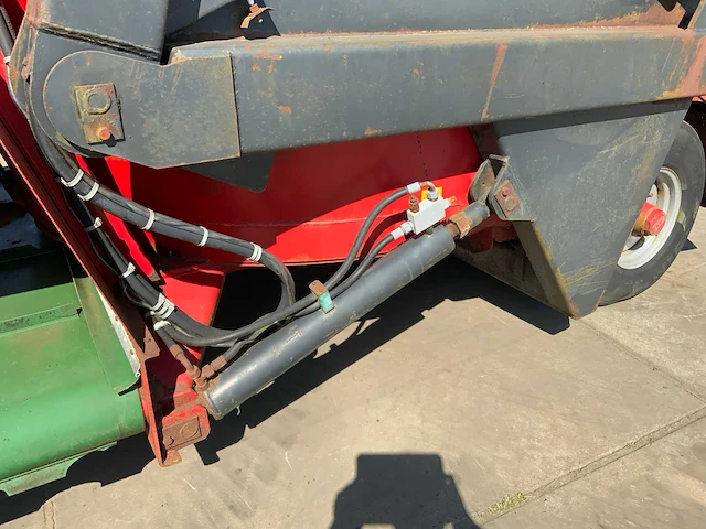 Trioliet triomix triomix 800 voermengwagen - afbeelding 10 van  31