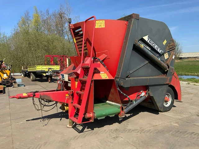 Trioliet triomix triomix 800 voermengwagen - afbeelding 1 van  31