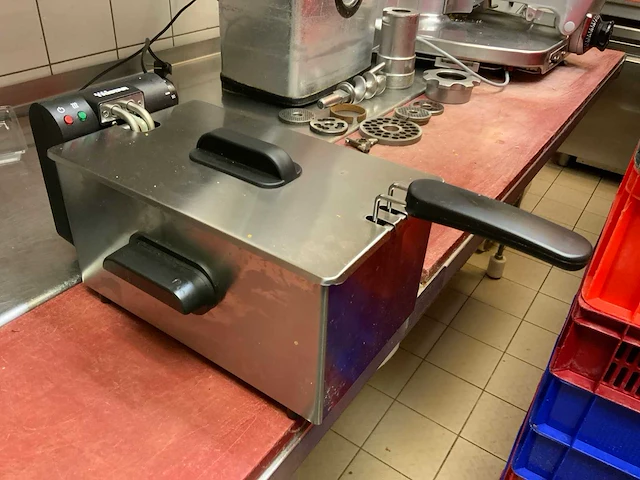 Tristar rvs friteuse - afbeelding 1 van  4
