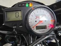 Triumph - 955i - motorfiets 06mvvf - afbeelding 7 van  7