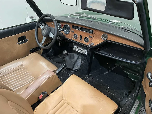Triumph - spitfire - 1500 soft top + hard top - oldtimer - 1977 - afbeelding 14 van  45
