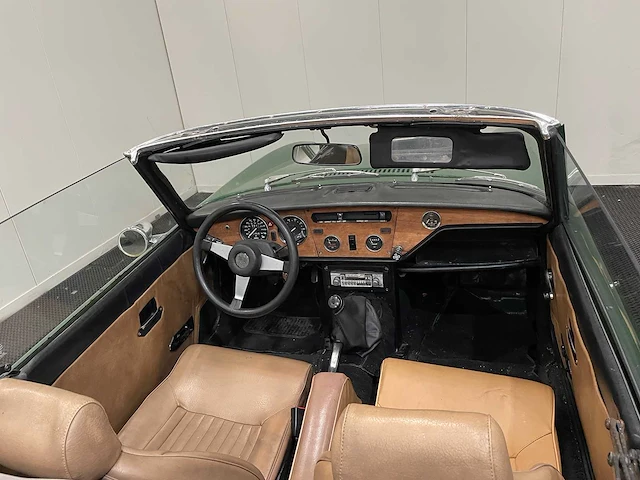 Triumph - spitfire - 1500 soft top + hard top - oldtimer - 1977 - afbeelding 15 van  45