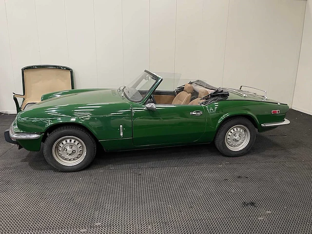 Triumph - spitfire - 1500 soft top + hard top - oldtimer - 1977 - afbeelding 43 van  45