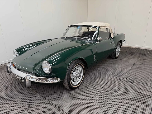 Triumph - spitfire - mk3 - 1500 - cabriolet - soft top - oldtimer - 1968 - afbeelding 16 van  49